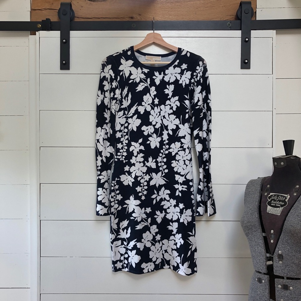 Brand New Michael Kohrs Small Floral Small Dress